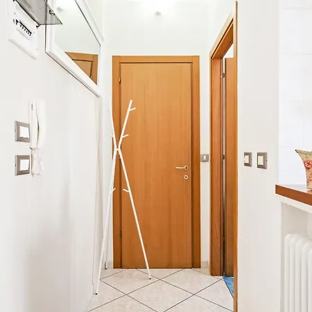 Giardino Vignoli Functional Apartment Bologna Exterior photo