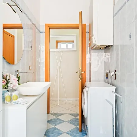 Giardino Vignoli Functional Apartment Bologna Exterior photo